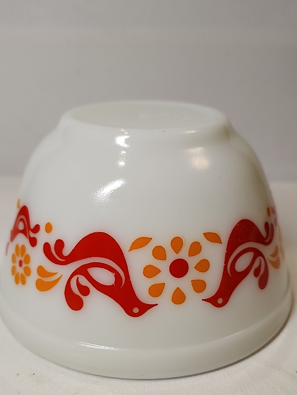 Vintage Pyrex 401- 1.5pt Friendship Pattern